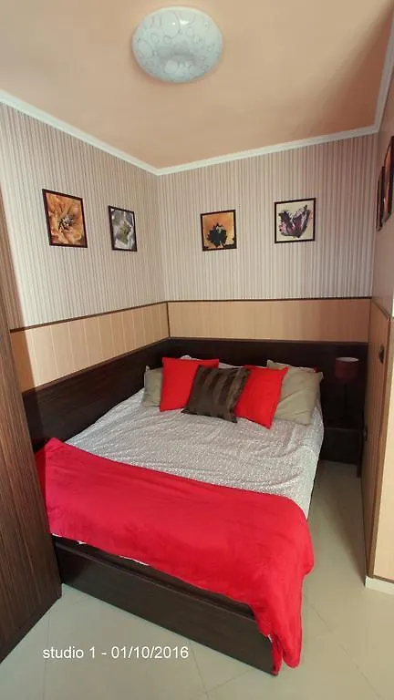 City Studio Rent Warna Apartment