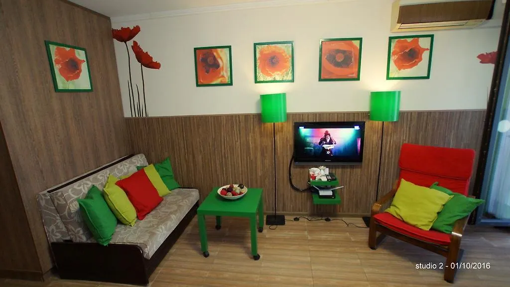 Apartment City Studio Rent Warna